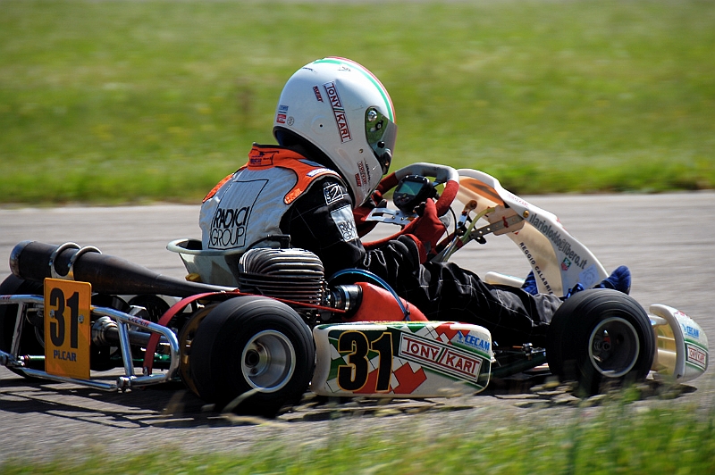 PIT_5872_877.jpg
