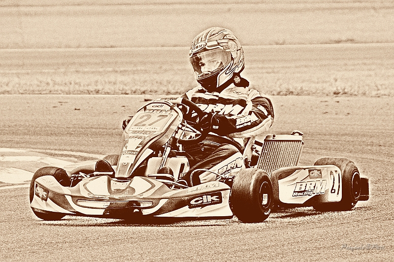 PIT_8828-old.jpg