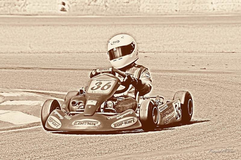 PIT_8480-old.jpg