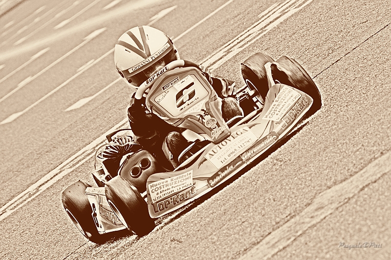 PIT_8870-old.jpg