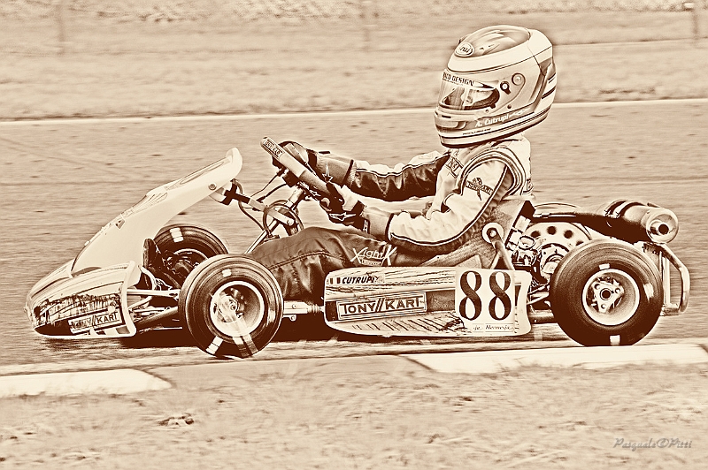 PIT_8549-old.jpg