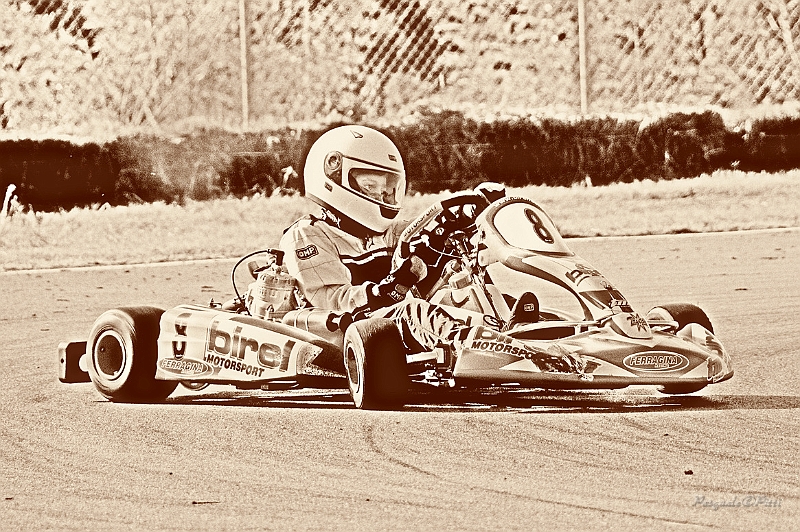 PIT_8227-old.jpg