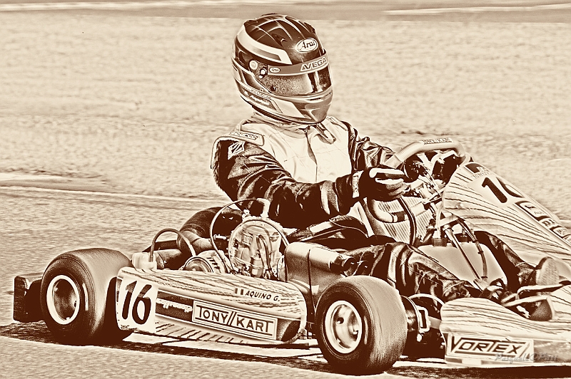 PIT_8309-old.jpg